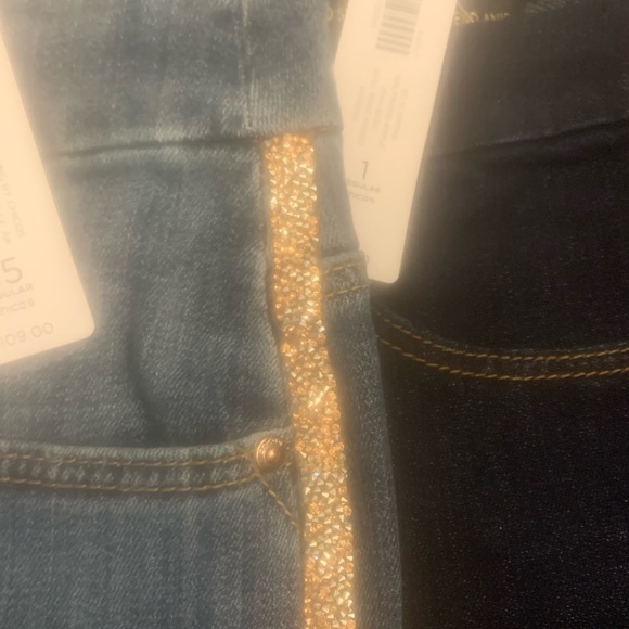 Chico’s So Slimming Ankle Jeans - Picture 6 of 7